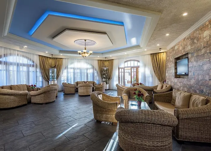 Hotel Gaia Garden 3*