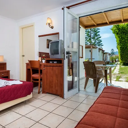 Отель Gaia Garden