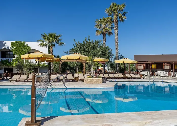 Hotell Gaia Garden 3*